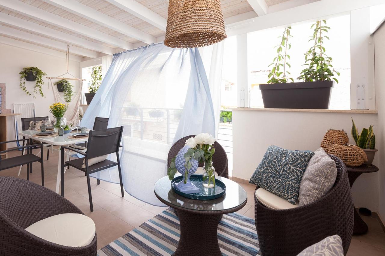 Holiday House Da Vinci Apartamento Terrasini Exterior foto